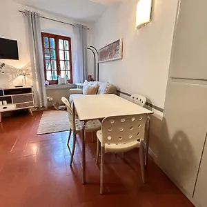 https://compagnia-del-mare-centro-storico-5-min-dal-mare.hotelitalianriviera.com
